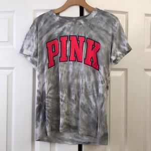 Pink tie die top on grey